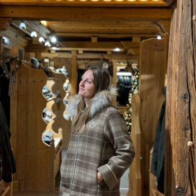 PHOTO-2025-12-06-10-21-44